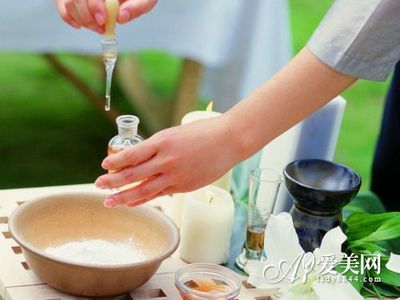 养生保健:最适合冬季泡脚的3种材料 - 新华健康 - 新华网